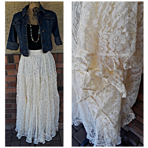 starina Dresses & Skirts - Off white maxi lace skirt